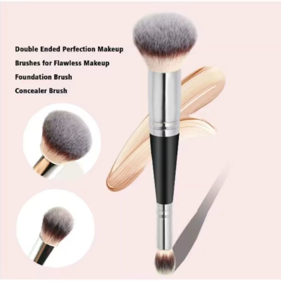 Heavenly Luxe Complexion Perfection- Foundation & Concealer Brush in one - Picture 3 of 4